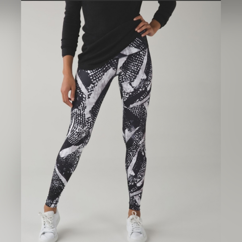 Lululemon Wunder Under Leggings